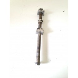 PERNO ASSE FORCELLONE KAWASAKI NINJA 900 1994 1997