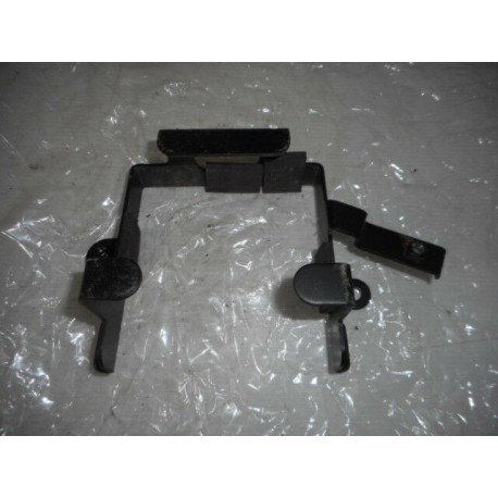 SUPPORTO STAFFA VANO BATTERIA BENELLI BN 251 2017 2018
