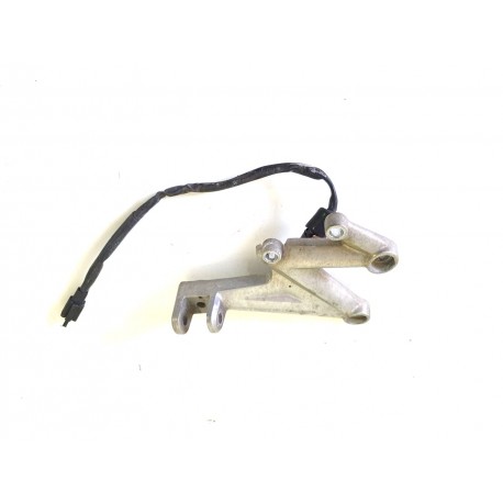 PEDANA POSTERIORE DESTRA RIUMPH STREET TRIPLE 675 2007 2008 2009 2012