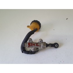 SUPPORTO TELAIO PEDANA DESTRA HONDA CBR 954 2002 02