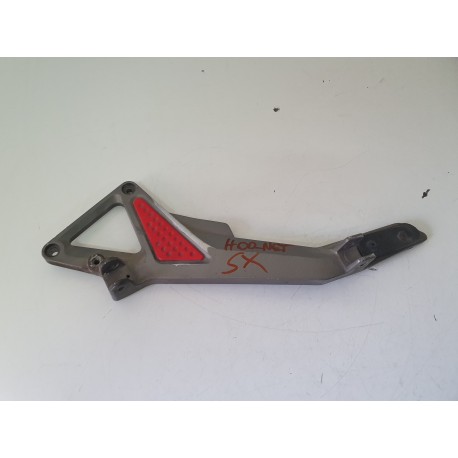 PEDANA POGGIAPIEDI HONDA HORNET SINISTRA 2005 2006 05 06