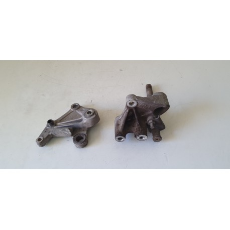 SUPPORTO MOTORE CAVALLETTO HONDA CBR 600 F 1999 2000 PC35E