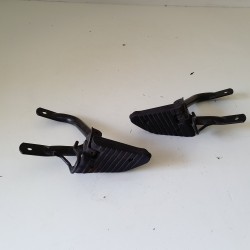 PEDALINI POSTERIORI DESTRO SINISTRO GILERA NEXUS 500 2006