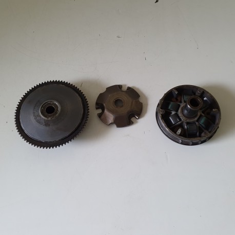 VARIATORE SEMI PULEGGIA PIAGGIO LIBERTY 200 2006 CON SIGLA M384M