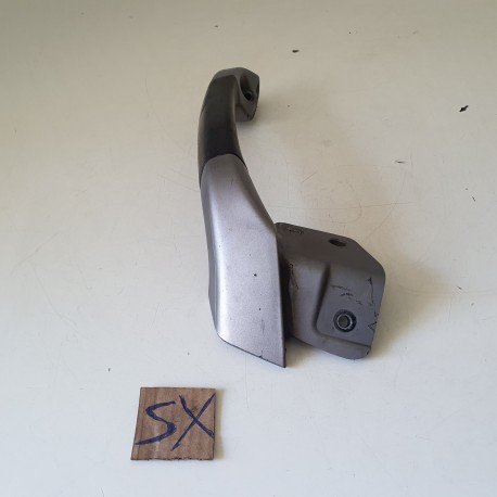 MANIGLIONE POSTERIORE SINISTRO PIAGGIO MP3 250 2008 2009 2010