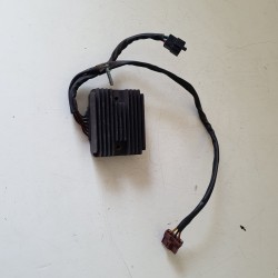 REGOLATORE DI TENSIONE PIAGGIO BEVERLY CRUISER 250 2008 2009