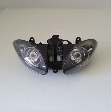 FANALE FARO ANTERIORE PIAGGIO X9 250 2000 2001 01