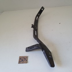 STAFFA SUPPORTO PEDANA SINISTRA PIAGGIO X9 250 2000 2001 01