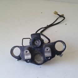 PIASTRA FORCELLA SUPERIORE HONDA DEAUVILLE 650 1998 2001 SENZA ANTENNA BLOCCHETTO