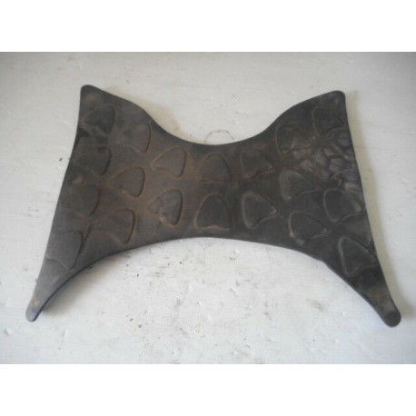 TAPPETO TAPPETINO CENTRALE PEDANA ANTERIORE KYMCO PEOPLE 150 1999 2005