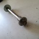 PERNO RUOTA ANTERIORE SUZUKI GSX 750 F 1999 2004