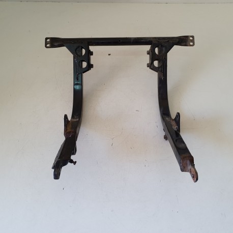 TELAIO TELAIETTO SUPPORTO MOTORE SUZUKI GSX 750 F 1999 2004