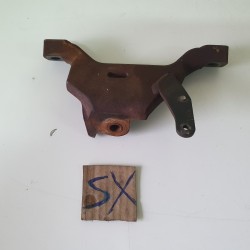 STAFFA PEDANA TELAIO SINISTRA  YAMAHA XVS 650 DRAG STAR 1998 2005