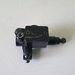 POMPA FRENO ANTERIORE PIAGGIO MEDLEY 150 2016 2017 ABS