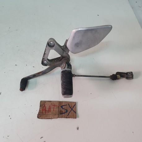 PEDANA PEDALE ANTERIORE SINISTRA YAMAHA FZS FAZER 600 1999 2000 2001