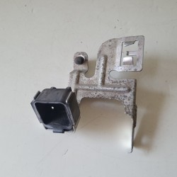 STAFFA SUPPORTO RELE SUZUKI GSR 600 2006 2010
