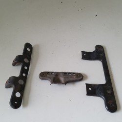 STAFFE PEDANE SUPPORTO SUZUKI BURGMAN 650 EXECUTIVE 2004 2005 2006