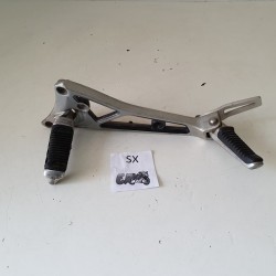 PEDANA PEDALINO ANTERIORE SINISTRA SUZUKI GSX 400 FWS 1983 1984
