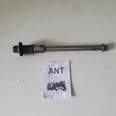 PERNO RUOTA ANTERIORE SUZUKI GSX 400 FWS 1983 1984