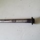 PERNO RUOTA POSTERIORE SUZUKI GSX 400 FWS 1983 1984