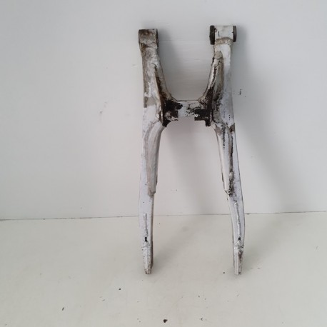 FORCELLONE POSTERIORE SUZUKI GSX 400 FWS 1983 1984 120/90 V18