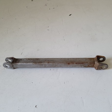 SUPPORTO LEVERAGGIO SUZUKI GSX 400 FWS 1983 1984