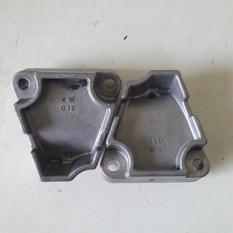CASTELLETTO CASTELLETTI MOTORE YAMAHA TDM 900 2002 2003 2014