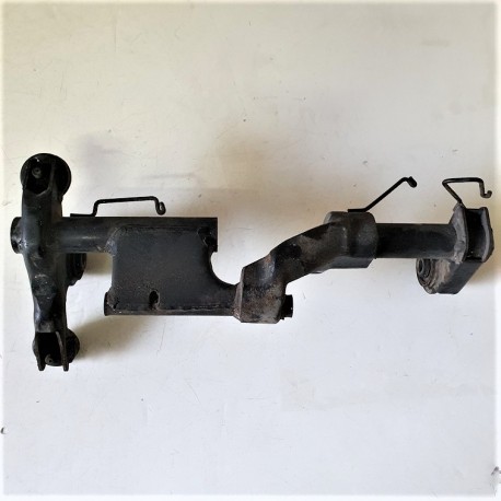 STAFFA SUPPORTO MOTORE KYMCO AGILITY R16 150 2009