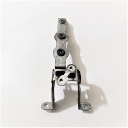 STAFFA BLOCCAGGIO COPRI BATTERIA YAMAHA XENTER 150 2012 2013