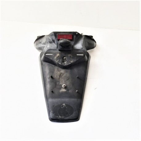PARAFANGO POSTERIORE PORTATARGA YAMAHA XMAX X-MAX 250 2010 2011 2012 2013
