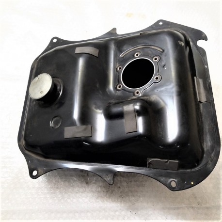SERBATOIO CARBURANTE BENZINA YAMAHA XENTER 150 2012 2013