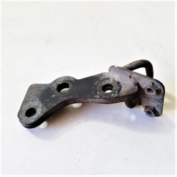 SUPPORTO STAFFA FISSAGGIO SUZUKI BURGMAN AN 650 EXECUTIVE 2004 2006 
