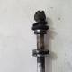 PERNO ASSE RUOTA POSTERIORE KAWASAKI ZZR 250 1993 1994 1999