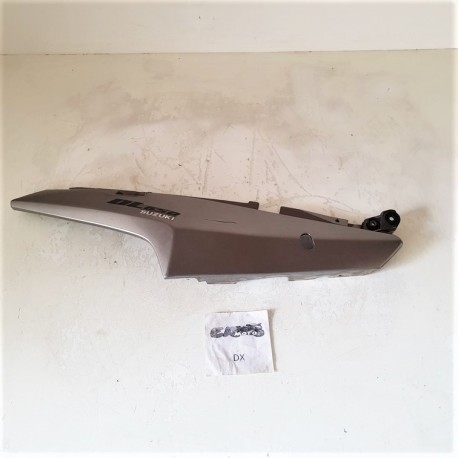 CARENA FIANCHETTO POSTERIORE DESTRO SUZUKI V-STROM 650 DL 2004 2007