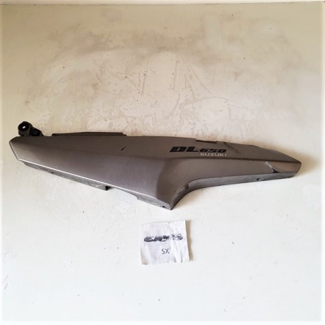 CARENA FIANCHETTO POSTERIORE SINISTRO SUZUKI V-STROM 650 DL 2004 2007