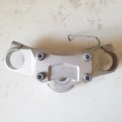 PIASTRA FORCELLA SUPERIORE SUZUKI GSR 600 2006 2008 2010