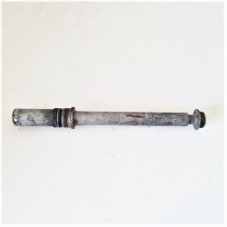 PERNO RUOTA ANTERIORE HONDA HORNET 900 2002 2003 2005 2006