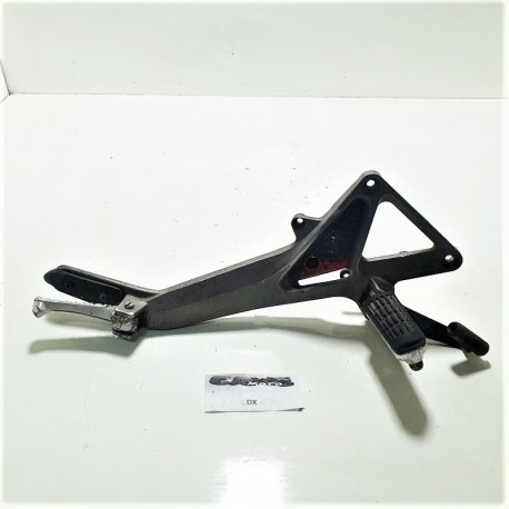 PEDANA POGGIAPIEDI ANTERIORE DESTRA HONDA HORNET 600 1998 1999 2000