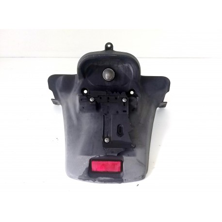 PARAFANGO POSTERIORE PORTATARGA SUZUKI BURGMAN 650 EXECUTIVE 2006