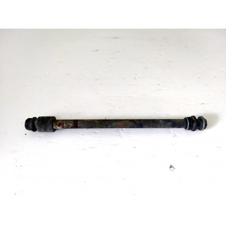 PERNO RUOTA POSTERIORE SUZUKI BURGMAN 650 EXECUTIVE 2006