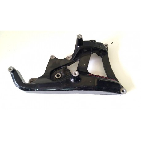 STAFFA TERMINALE SCARICO MARMITTA PIAGGIO BEVERLY 250