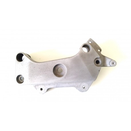 STAFFA SUPPORTO PEDANA DESTRA HONDA HORNET 600 S 2002 2003 2004